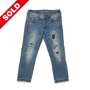 American Eagle Womens Size 8 Super Stretch Med Wash Fade Distressed Jeans